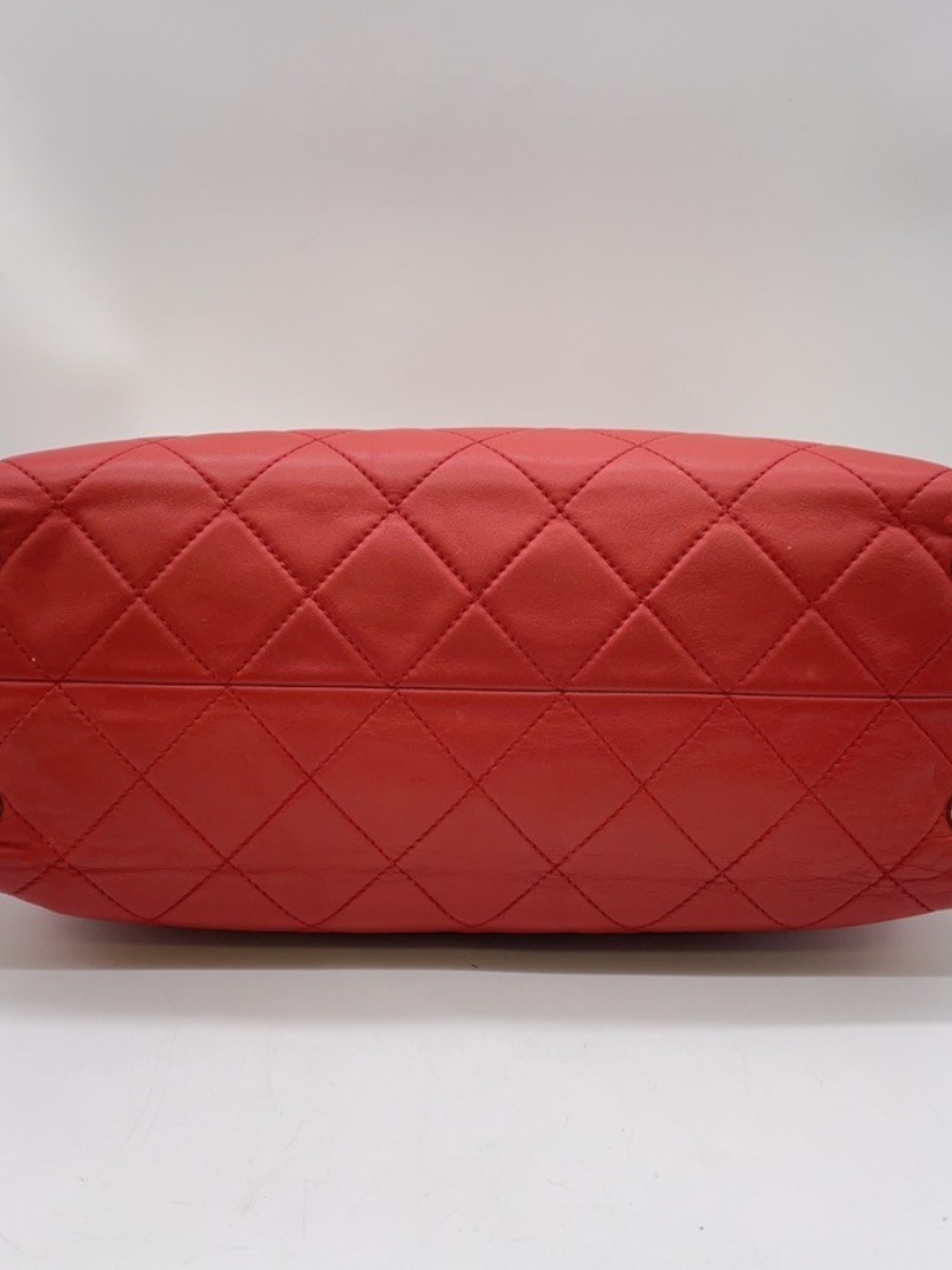 Chanel Coco Red Leather Tote - Picture 7 of 15